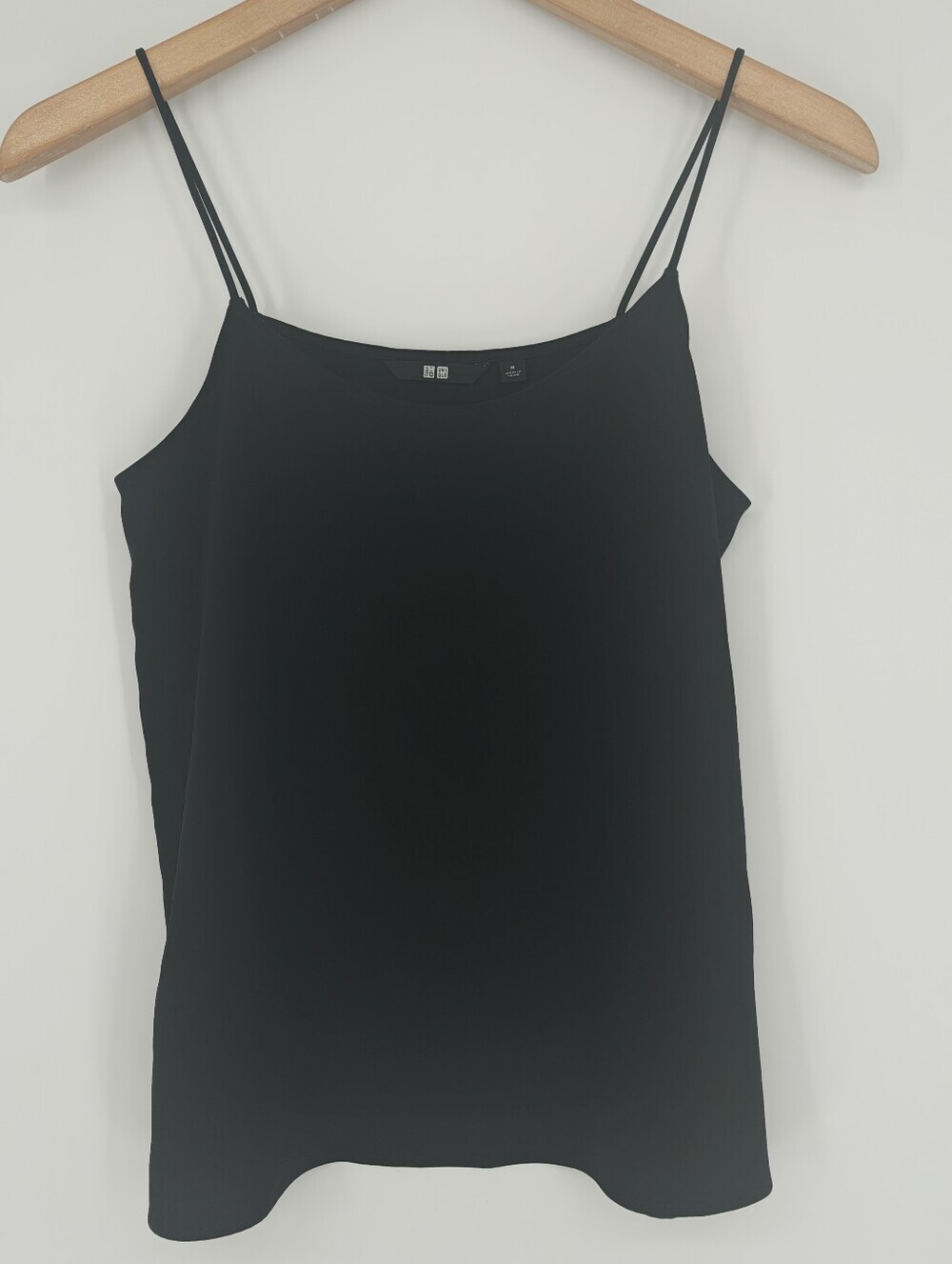 Uniqlo Tank Top Size  Medium